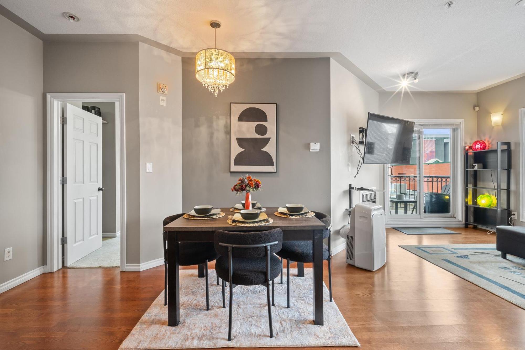 Ice District 2bed Condo, Rogers Place * Edmonton