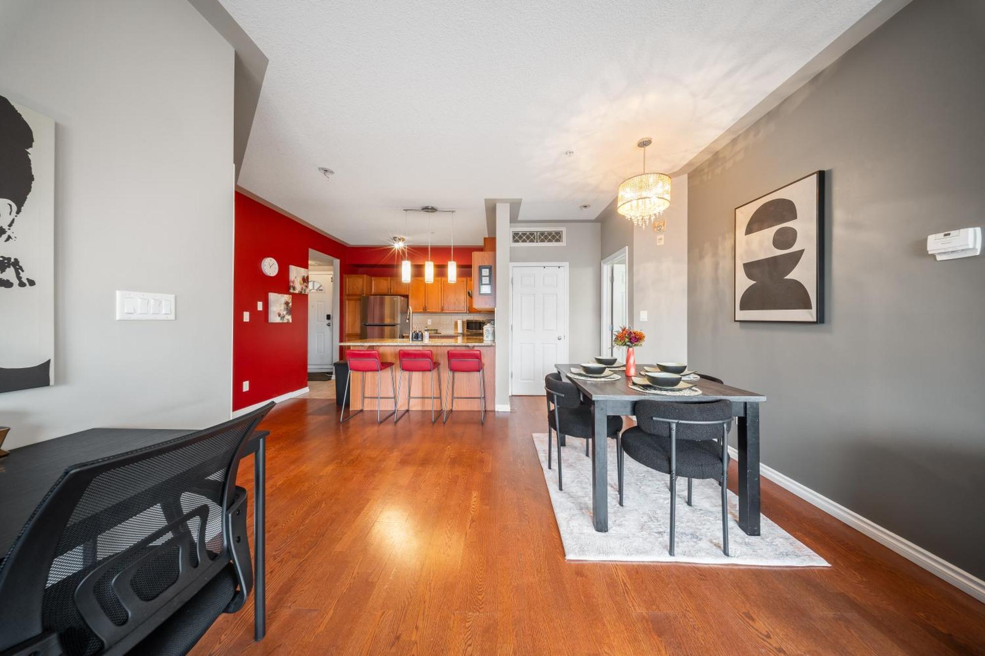 Ice District 2bed Condo, Rogers Place *
