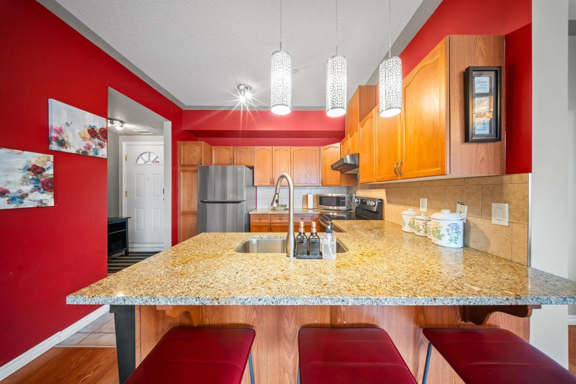 Ice District 2bed Condo, Rogers Place *